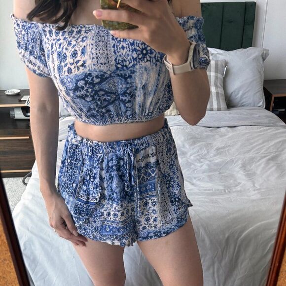 Lulus paisley blue two piece shorts set - Picture 1 of 5